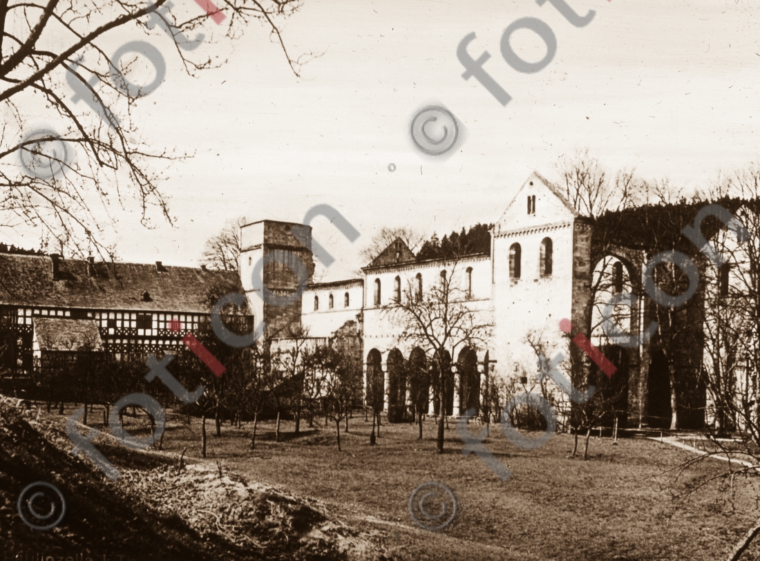 Kloster Paulinzella I Paulinzella Monastery - Foto foticon-simon-169-060-sw.jpg | foticon.de - Bilddatenbank für Motive aus Geschichte und Kultur